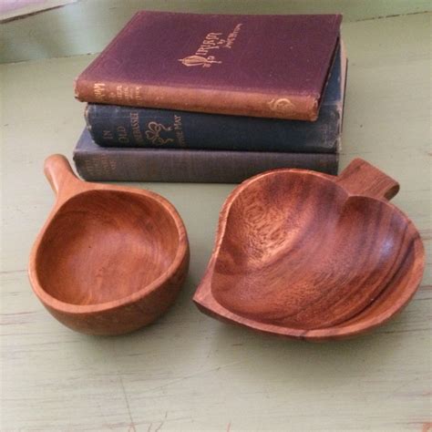 Vintage Carved Wooden Bowls by MyVintageApartment on Etsy #farmhouse Vintage Home Decor, Vintage ...