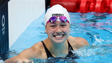 Siobhan Haughey sets first-ever swimming world record for Hong Kong in ...