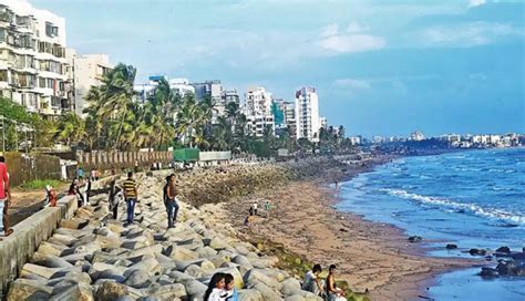 5 Must Visit Beaches in Mumbai - lifeberrys.com