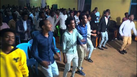 Assosa university students fellow ship easter night amazing worship - YouTube