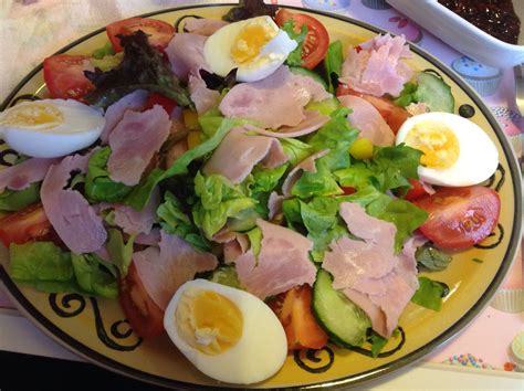 Ham and egg salad | Ham and eggs, Salad, Food