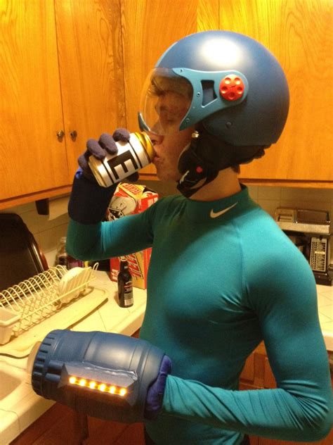 Megaman Cosplay 4 by Cerberust on DeviantArt