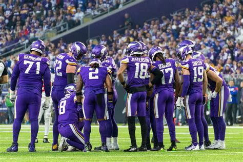 Minnesota Vikings Final 53-Man Roster Projection Ahead of Preseason ...