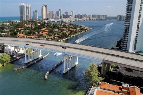 Miami City Tour - Miami, United States | Gray Line