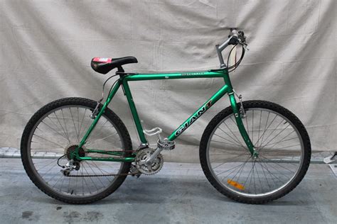 Mens Giant "Rincon" Mountain Bike Auction (0026-9019102) | Grays Australia