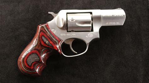 Ruger SP101 Wood Combat Style Grips — Badger Custom Grips