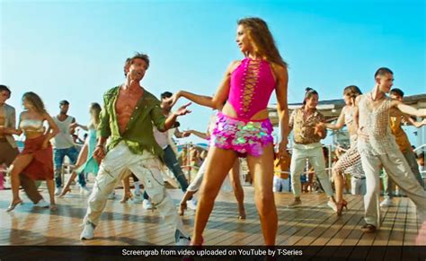 Fighter Song Ishq Jaisa Kuch: We Dare You To Look Away From Deepika Padukone-Hrithik Roshan