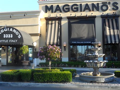 Nibbles of Tidbits, a Food BlogMaggiano's Little Italy - Make Reservations If You Don't Want To ...