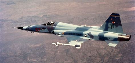 Northrop F-5 Freedom Fighter - Flight Journal