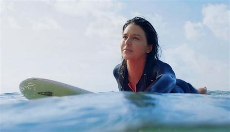 Tulsi Gabbard, surfing congresswoman, rides political wave after first ...