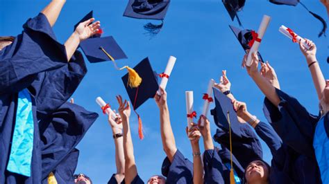 7 high school graduates finally received their diplomas - 52 years ...