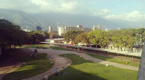 Universidad Central de Venezuela. Campus. Caracas Venezuela. Phothography by franye27 | Venezuela