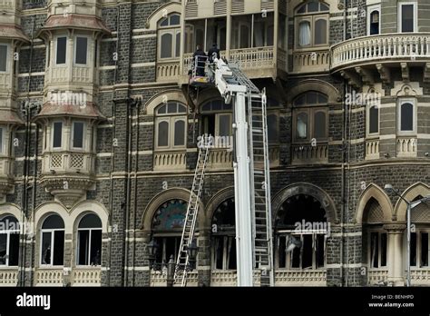 Rescue operations at Taj Hotel after the terrorist attack Mumbai Maharashtra India Stock Photo ...