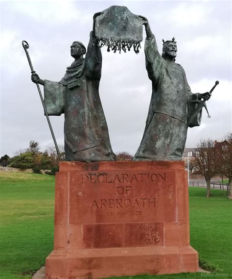 Declaration of Arbroath statue – The Orkney News