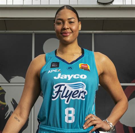 Liz Cambage Height Weight : Liz Cambage Height, Weight, Age, Boyfriend, Family ... : The only ...