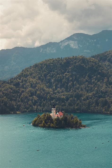 Aerial Shot of the Church in Lake Bled · Free Stock Photo