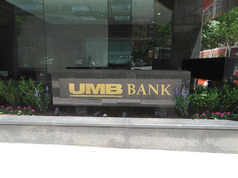 Open a Free Checking Account at UMB Bank 204 N Robinson Ave Oklahoma City, OK 73102