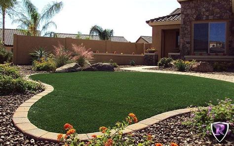 Elegant Backyard Landscaping Remodel Ideas 23 | Desert backyard, Desert landscaping backyard ...