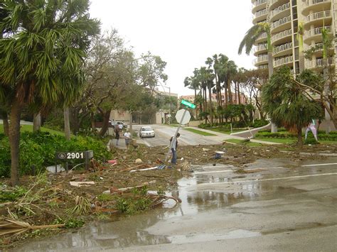 Hurricane Wilma (2005) - Miami Photo (622025) - Fanpop