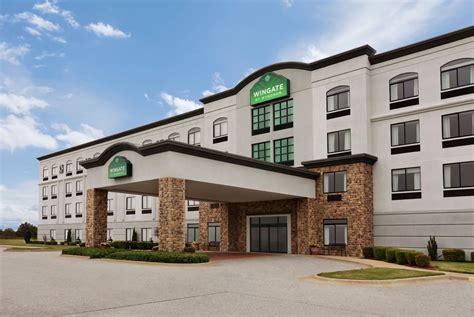 Wingate by Wyndham Bentonville Airport | Bentonville, AR Hotels