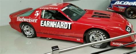 Dale's favorite IROC racecar, on display at RCR museum | マッスルカー