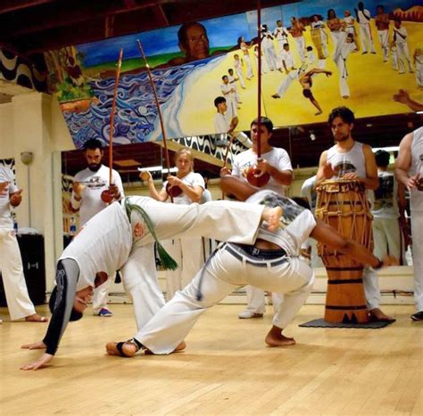 FREE BASICS CAPOEIRA - ABADÁ-Capoeira San Francisco