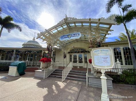 FULL REVIEW: The Crystal Palace Has Reopened in Magic Kingdom, And It’s VERY DIFFERENT! - Disney ...