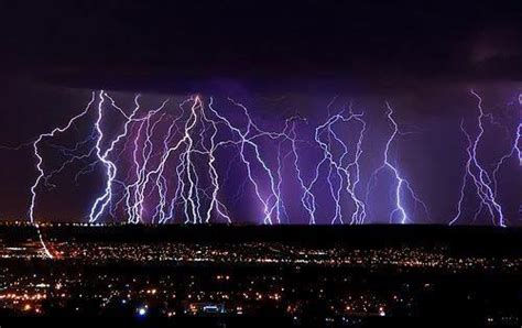 🔥Time lapse lightning storm in ABQ🔥 : r/NatureIsFuckingLit