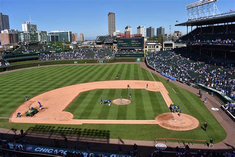 Wrigley Field’s Rooftop Seats | Amusing Planet