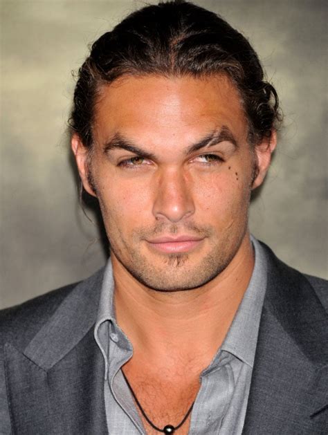 Jason Momoa es como los vinos y se pone mejor con el tiempo