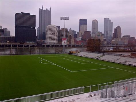 A New Stadium in Pittsburgh - The New York Times