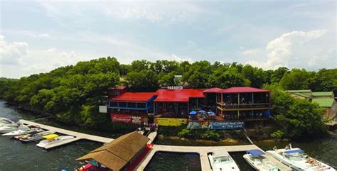 Waterfront Restaurant & Bar Lake of the Ozarks : Paradise Restaurant & Bar | Waterfront ...