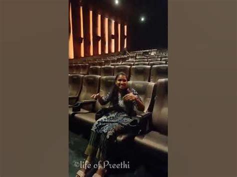 varadharaja theater ah ithu por thozhil sama bhaa 👑#shorts #youtubeshorts #theater #movie #love ...