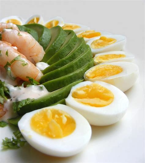 Prawn cocktail with quails' eggs and Mary Rose sauce Egg recipe