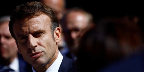 Emmanuel Macron, the president of impossible policies? - Global Happenings