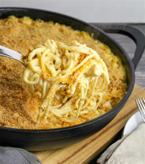 CHEESY CHICKEN SPAGHETTI CASSEROLE