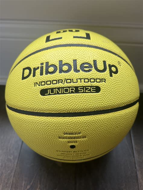 Dribble up smart basketball | SidelineSwap