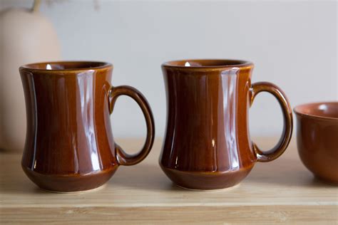 4 Ceramic Mugs Brown Vintage Mismatched Coffee or Tea Mugs | Etsy