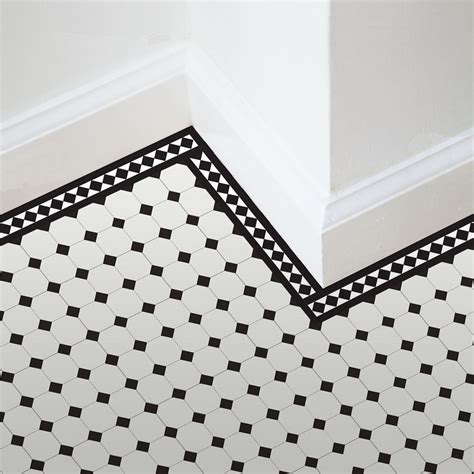 Black And White Pattern Floor Tiles / Laying Floor Tiles In A Small ...