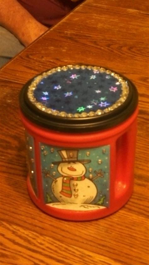 folgers can all blinged out | Coffee container crafts, Christmas crafts ...