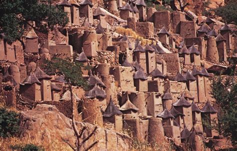 Dogon cliff dwellings, Bandiagara plateau, Mali | Paesaggi, Immagini di ...