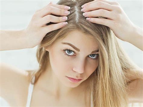 six Most Effective Home Remedies for Flaky Scalp Treatment