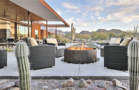 A Sonoran Desert Home with Scenic Views | Luxe Interiors + Design