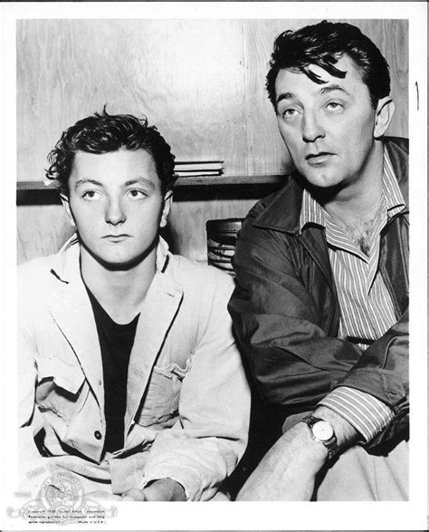 Robert Mitchum | Movie stars, Mitchum, Celebrity families