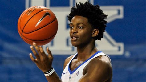 Kentucky Basketball: De'Aaron Fox | Newcomer Spotlight | NCAA.com