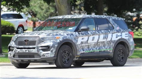 Ford Explorer police SUV aces Michigan troopers' performance tests ...