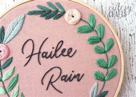 Floral Name Embroidery Hoop Pattern - Cutesy Crafts