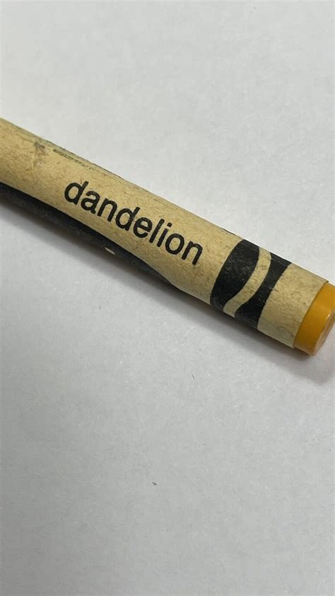 Crayola Crayon Retired Dandelion USED 1990 Binney & Smith New York - Etsy