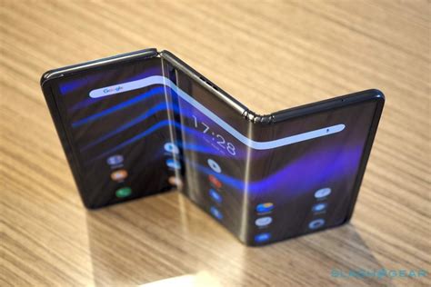 Samsung Double-Foldable Phone Could Offer Two Hinges In 2021 - SlashGear