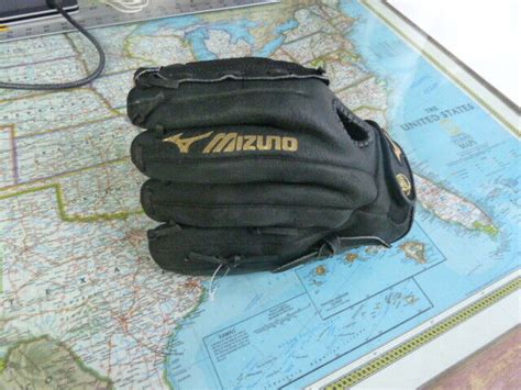 Mizuno Pro Hardball Gloves For Pitchers Leather Size12 limited ...